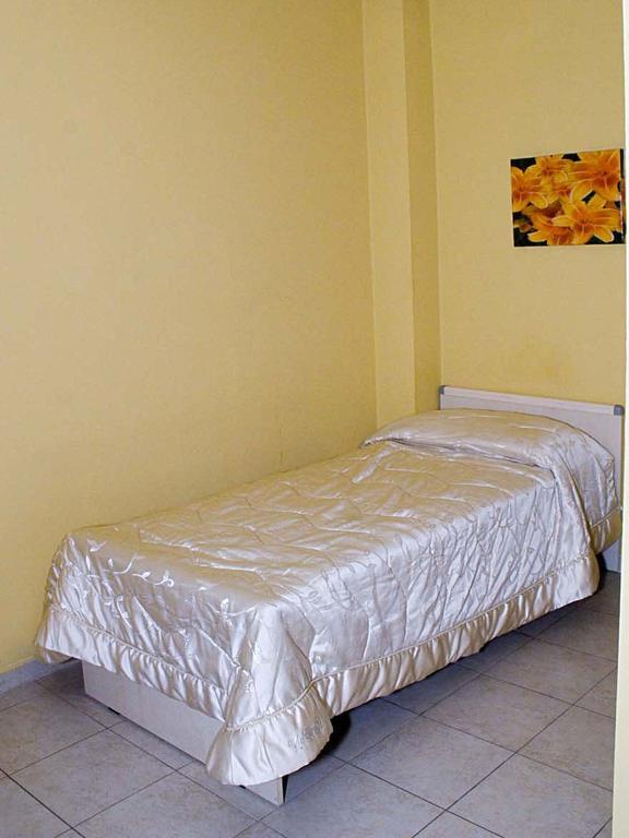 ليزينا Albergo L'Approdo المظهر الخارجي الصورة